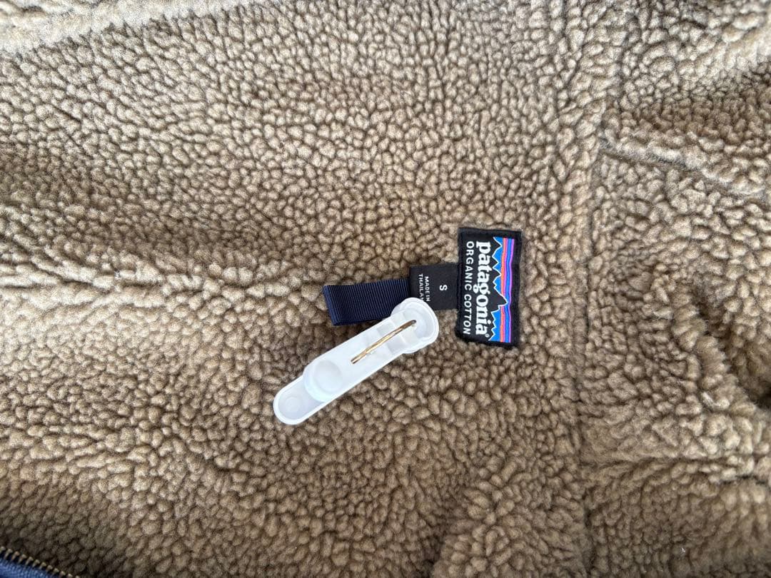 patagonia ラインドキャンバスフーディ