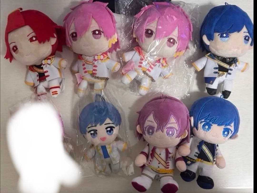 6種 いれいす おひるねこマスコット ぬいぐるみ りうら hotoke 初兎ないこ