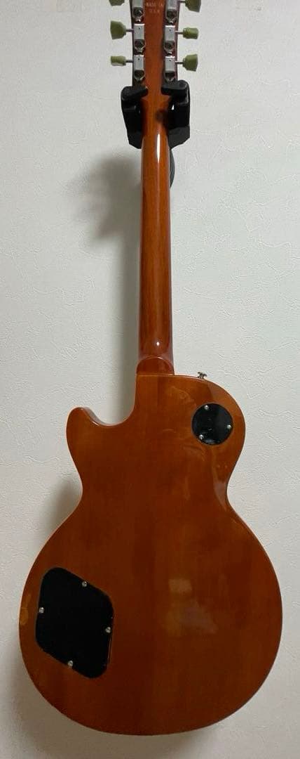 中華製レスポールオレンジ 控え目な虎杢 ロゴはUSメーカーのものに見え