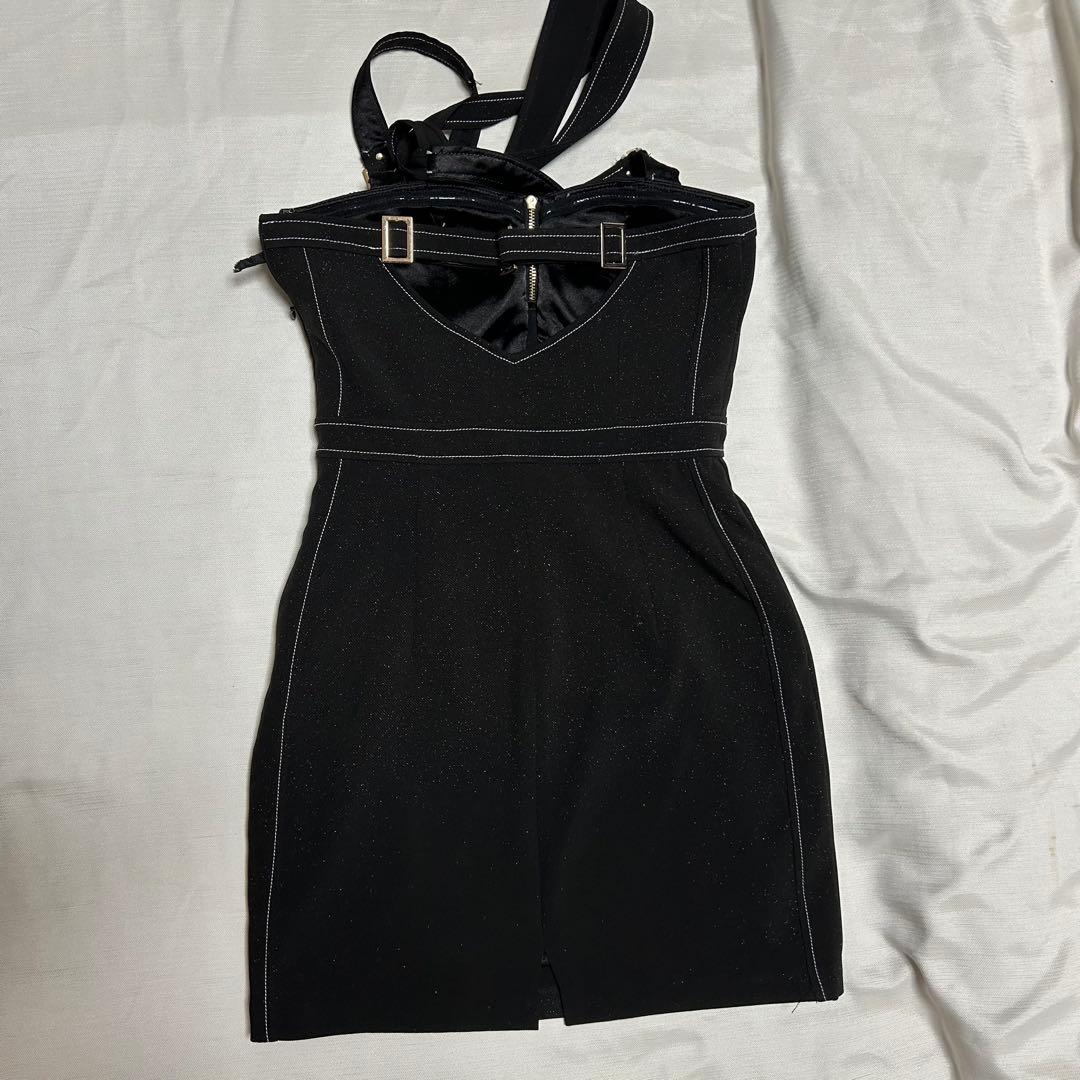 robe de fleurs ブラックタイトドレス ストラップ付き