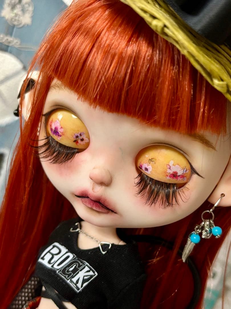 カスタムアイシードール ネオサイズ 白肌 赤茶サラサラストレート 2025