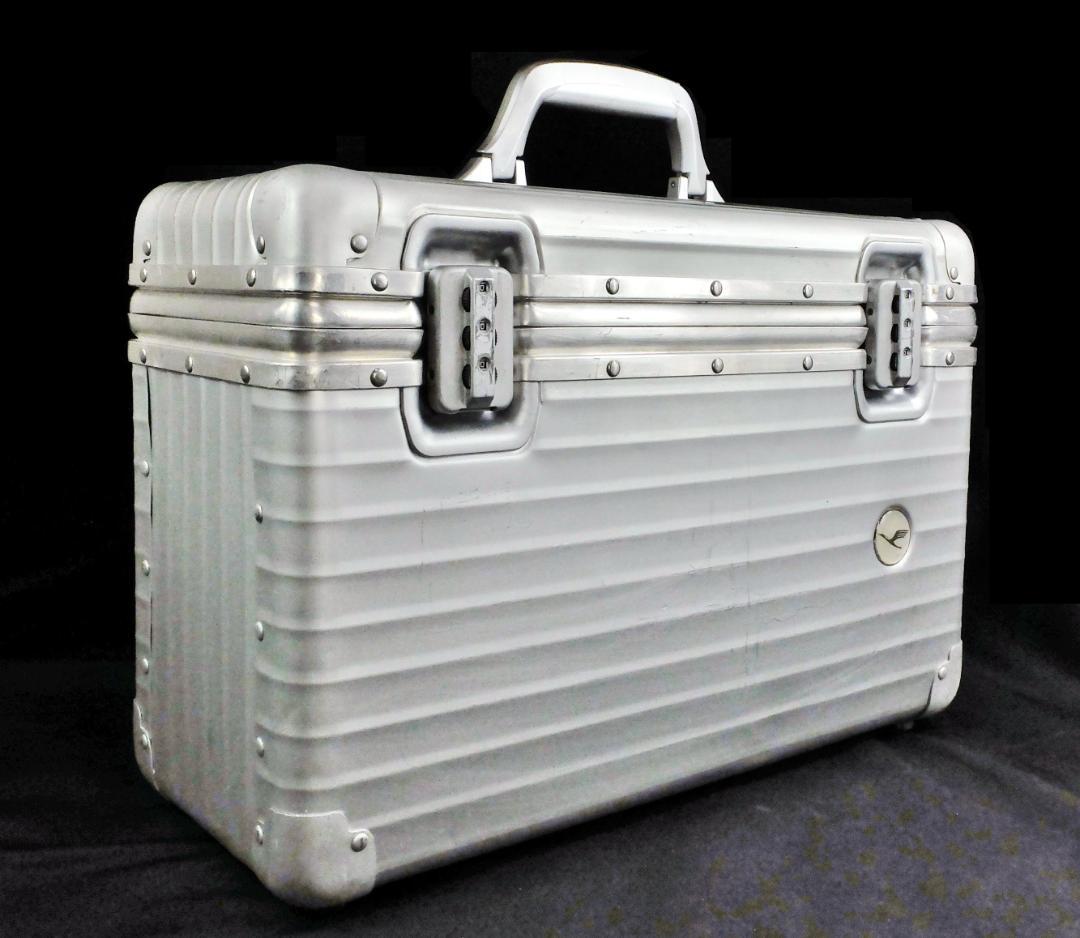 リモワ 940.31『Lufthansa』アルミ・パイロットケース 29L - メルカリ