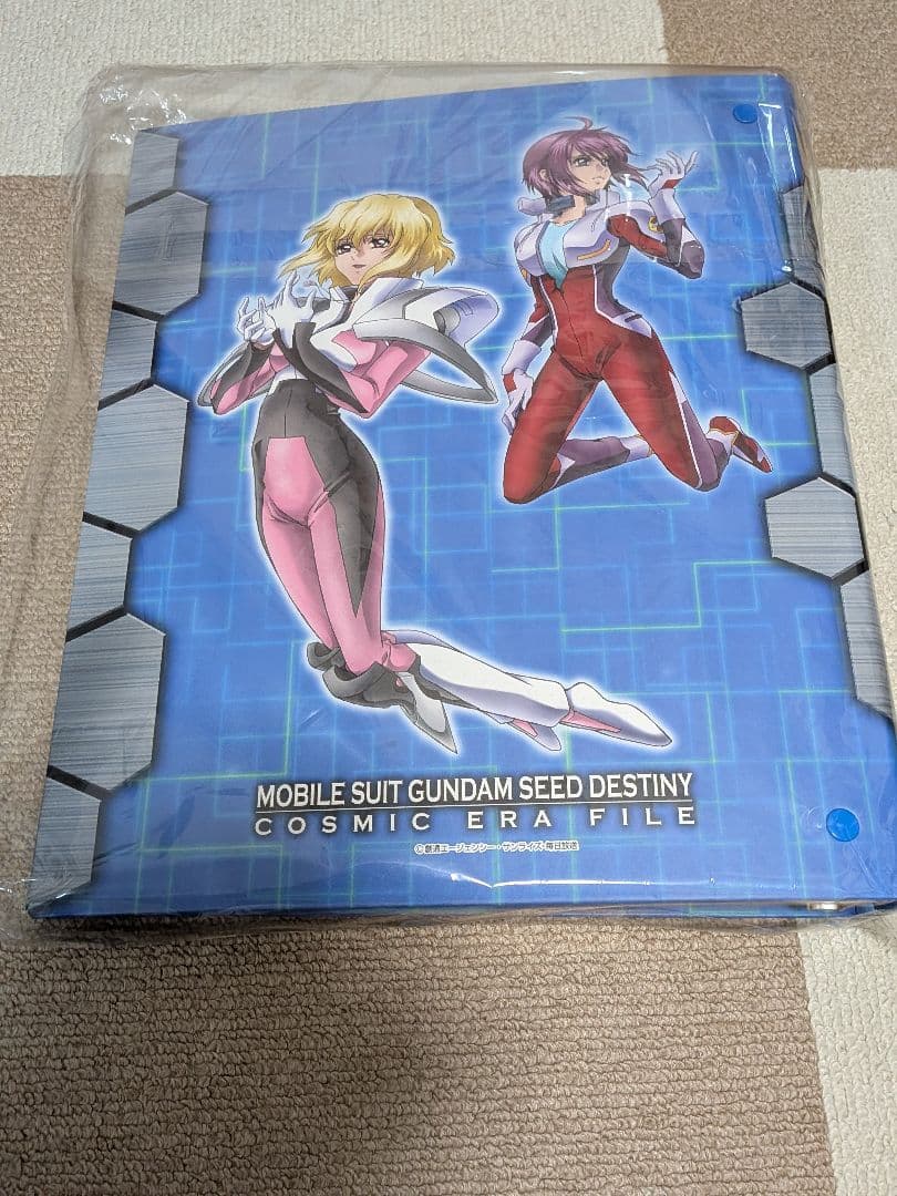 森永ガンダムカードと COSMIC ERA FILE　SEED