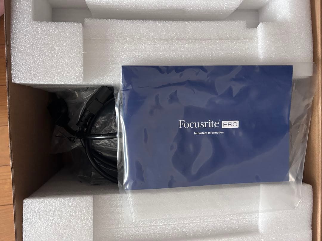 Focusrite ISA One アナログマイクプリアンプ