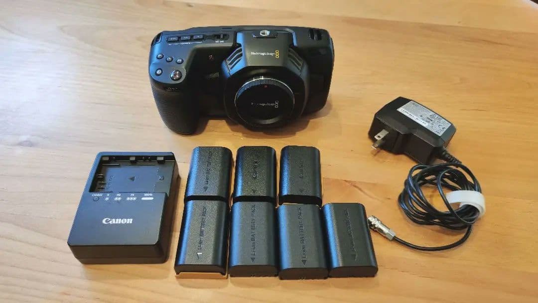 BMPCC4K 本体+付属品+オマケ BMPCC4K本体＋各付属品 BMPCC4K本体＋各付属品 BMPCC4K】シネマカメラ