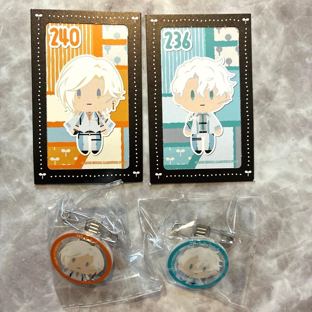 4点☆刀剣乱舞 フリューくじ 御伴散歩 ぽちくじ E賞クリアバッジ 雲生