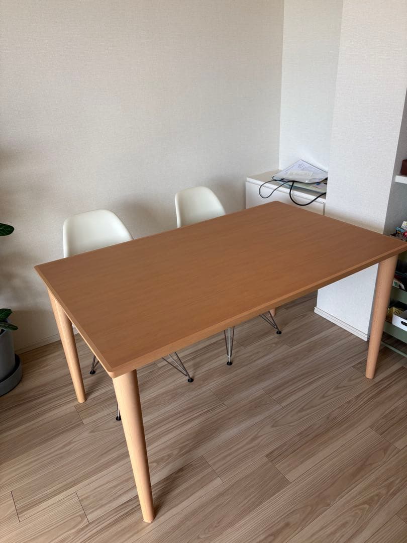 カリモク60+ ダイニングテーブル1300