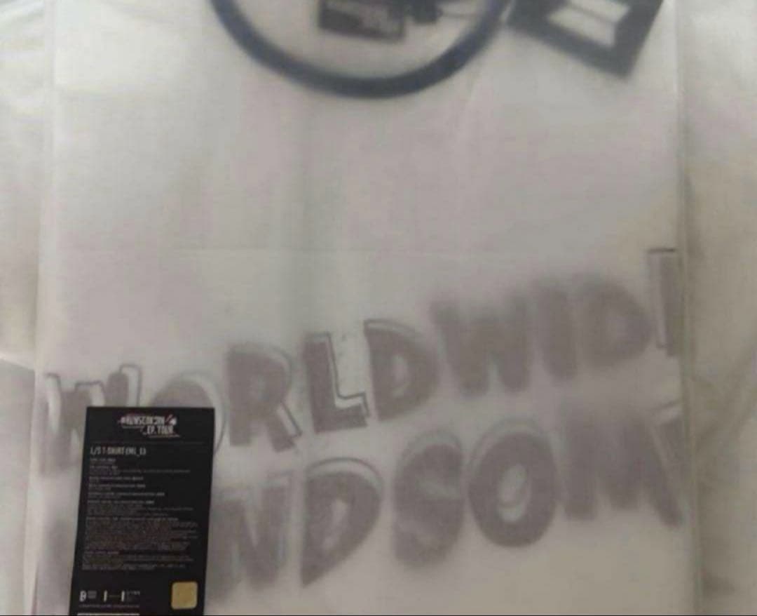 新品✨完売品　BTSJin RUNSEOKJIN韓国 公式長袖シャツ