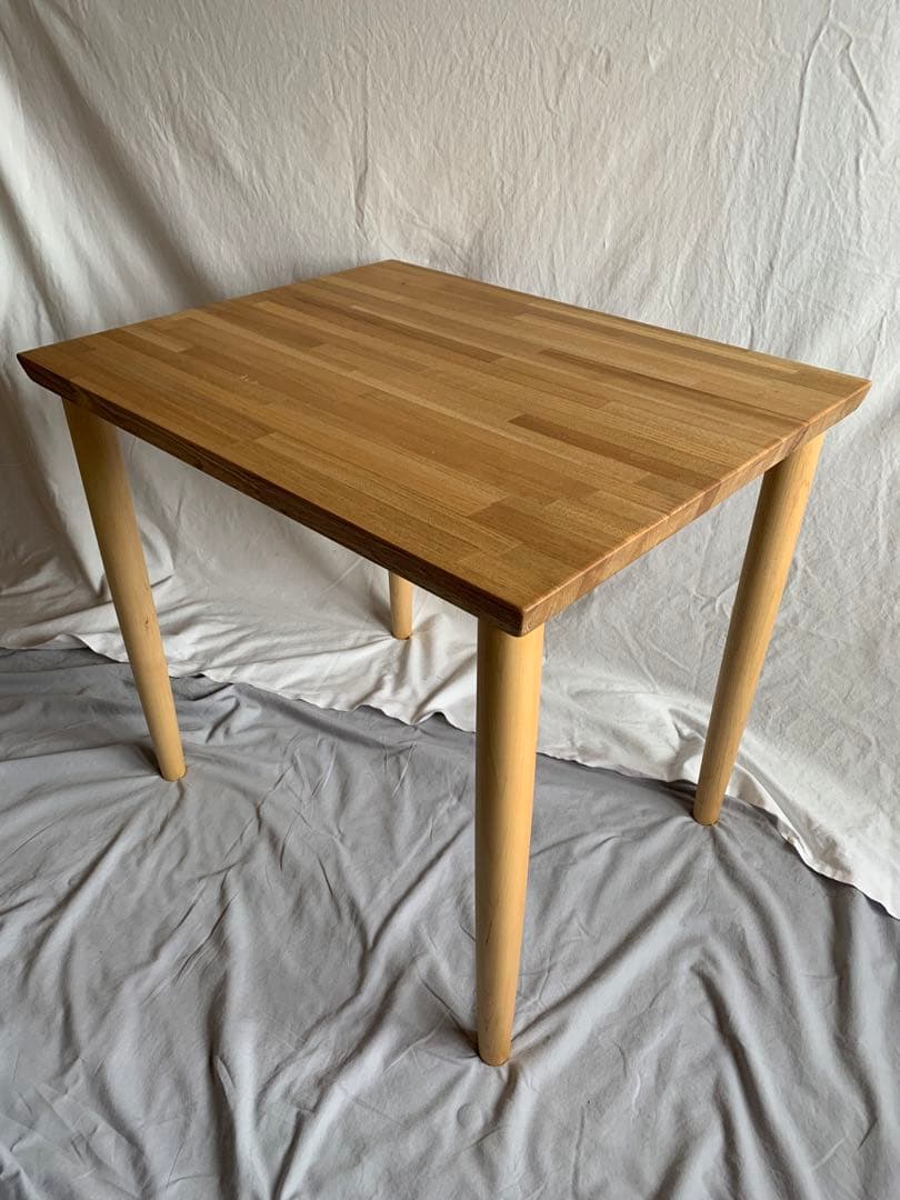 新品手作り、木製スクエアテーブル 新品手作り、木製スクエアテーブル