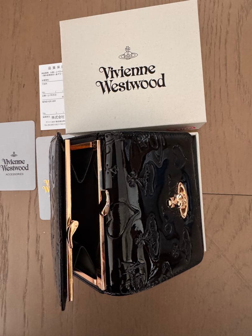 Vivienne Westwood ブラック三つ折り財布 X15