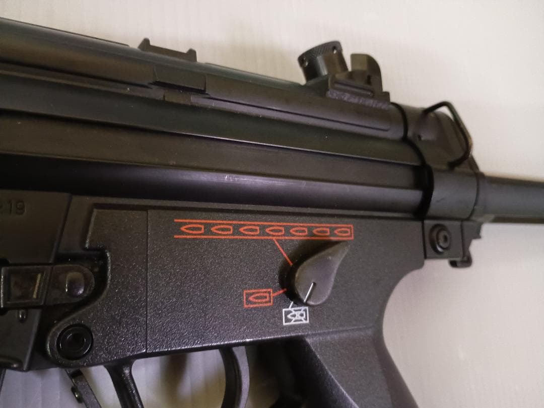 Boys MP5 A5 電動ガン 10才以上　01 ピニオン交換済み