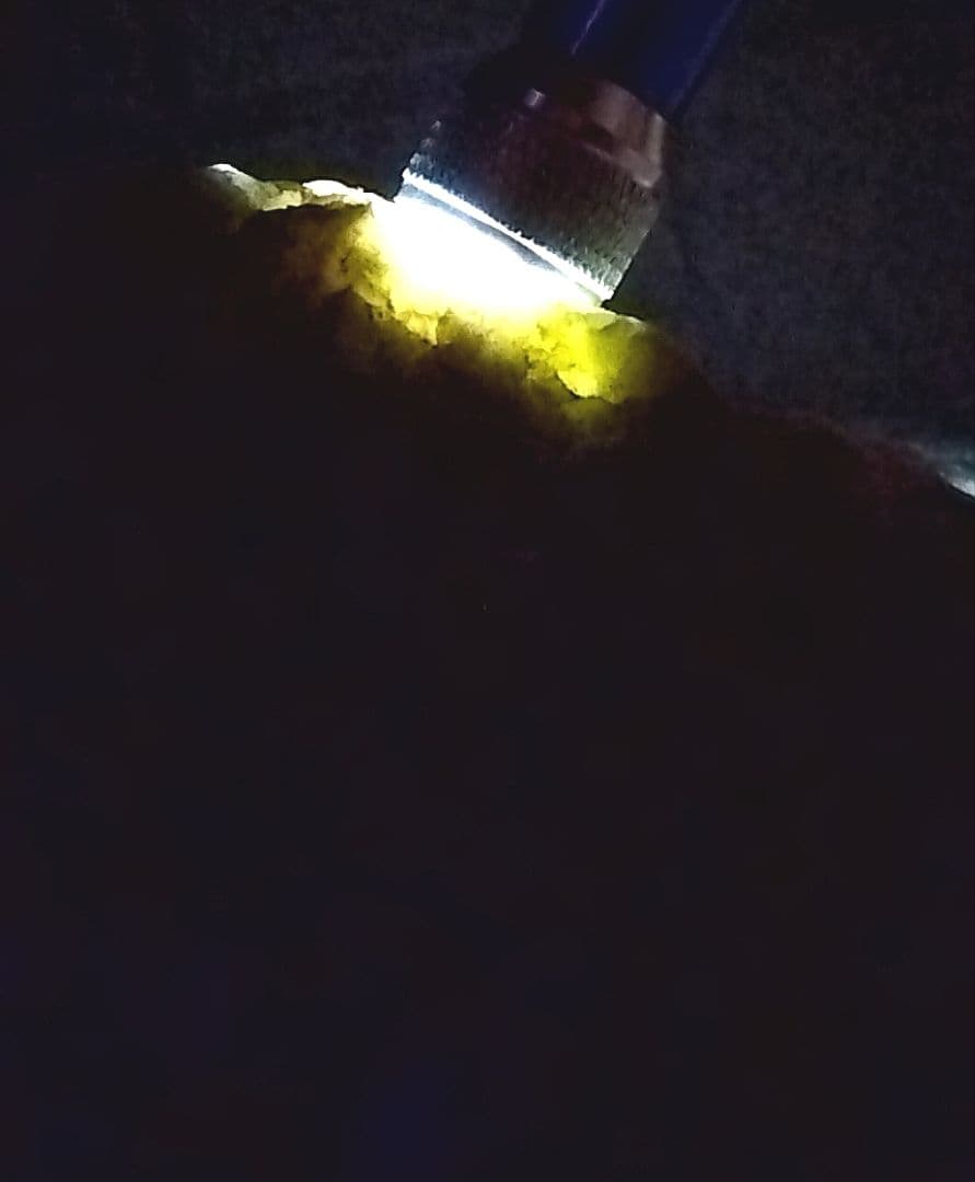 ☆翡翠原石☆糸魚川硬玉【大所川・川ズレ・転石ウブ17.8kg】