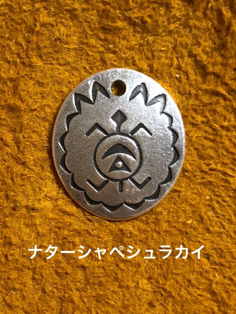 夕夏様専用/レジン/紅葉と子犬達 蓄光 オルゴナイトネックレス