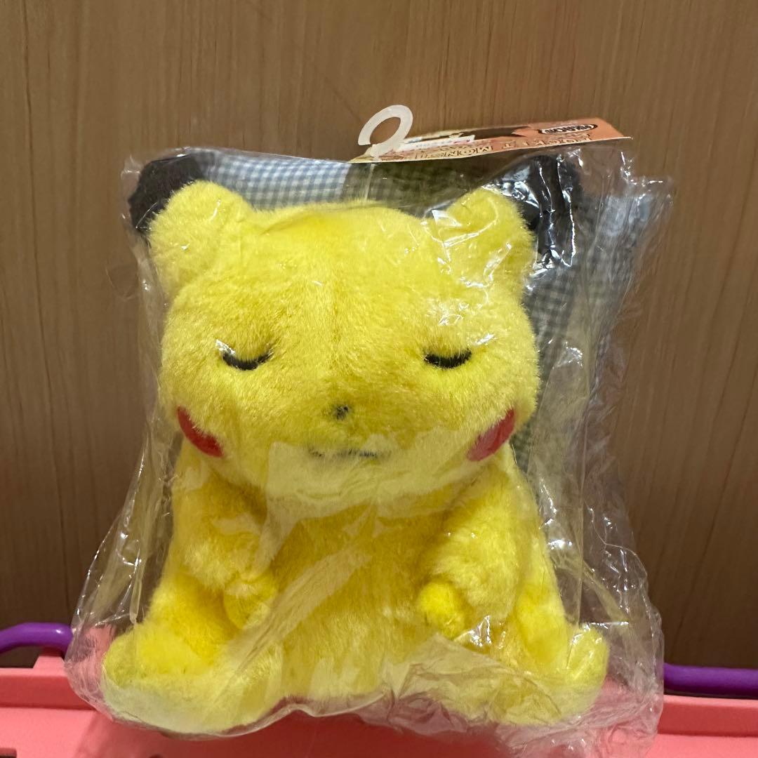 ピカチュウ　ぬいぐるみ　トミー　希少　タグ付き
