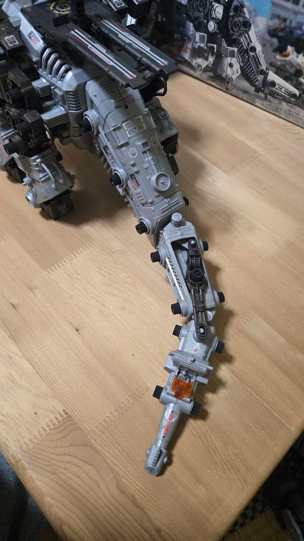 トミー ゾイド ウルトラザウルス 平成版