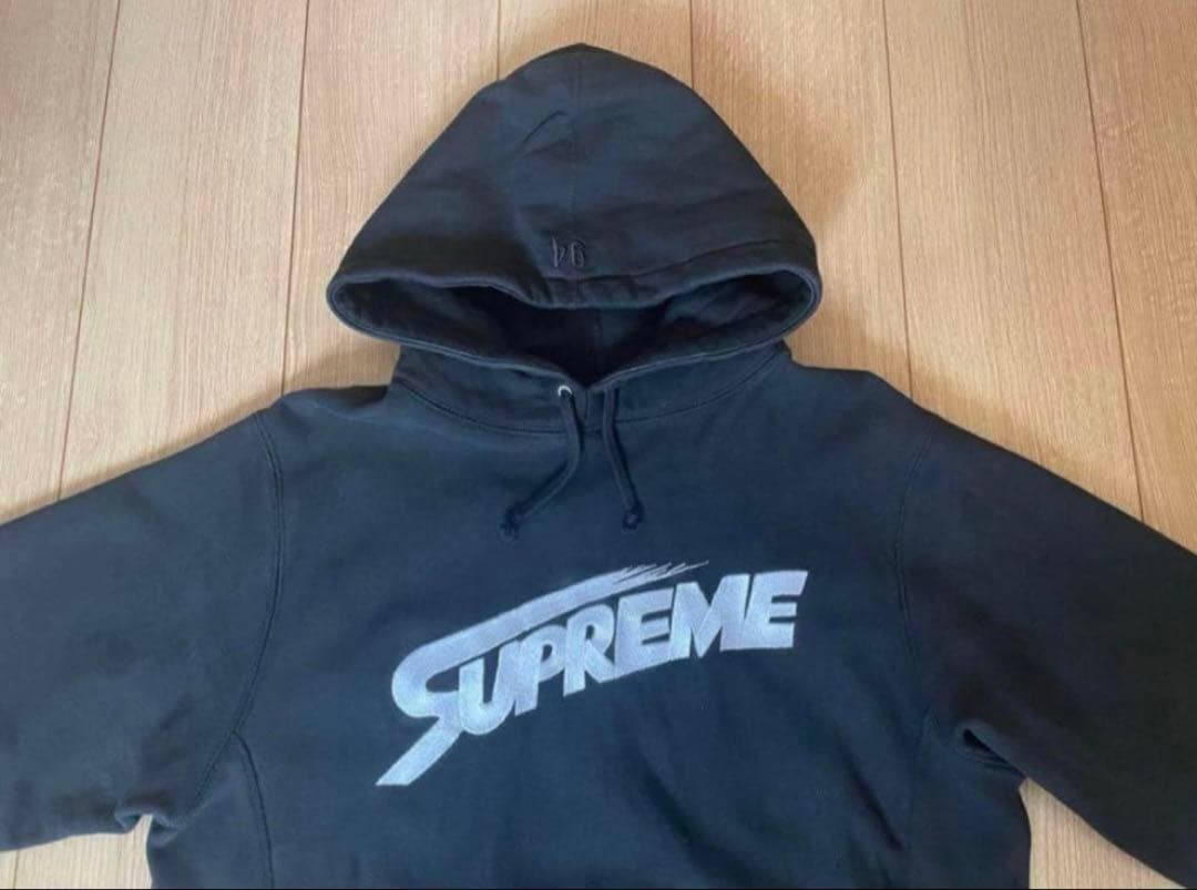 supreme モンブランロゴ MontBlancLOGO 刺繍口ゴパーカー