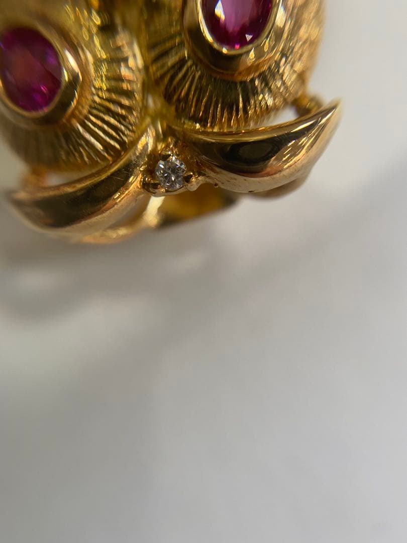 K18 フクロウ ブローチ 翡翠4.21ct R0.26ct、D0.1ct