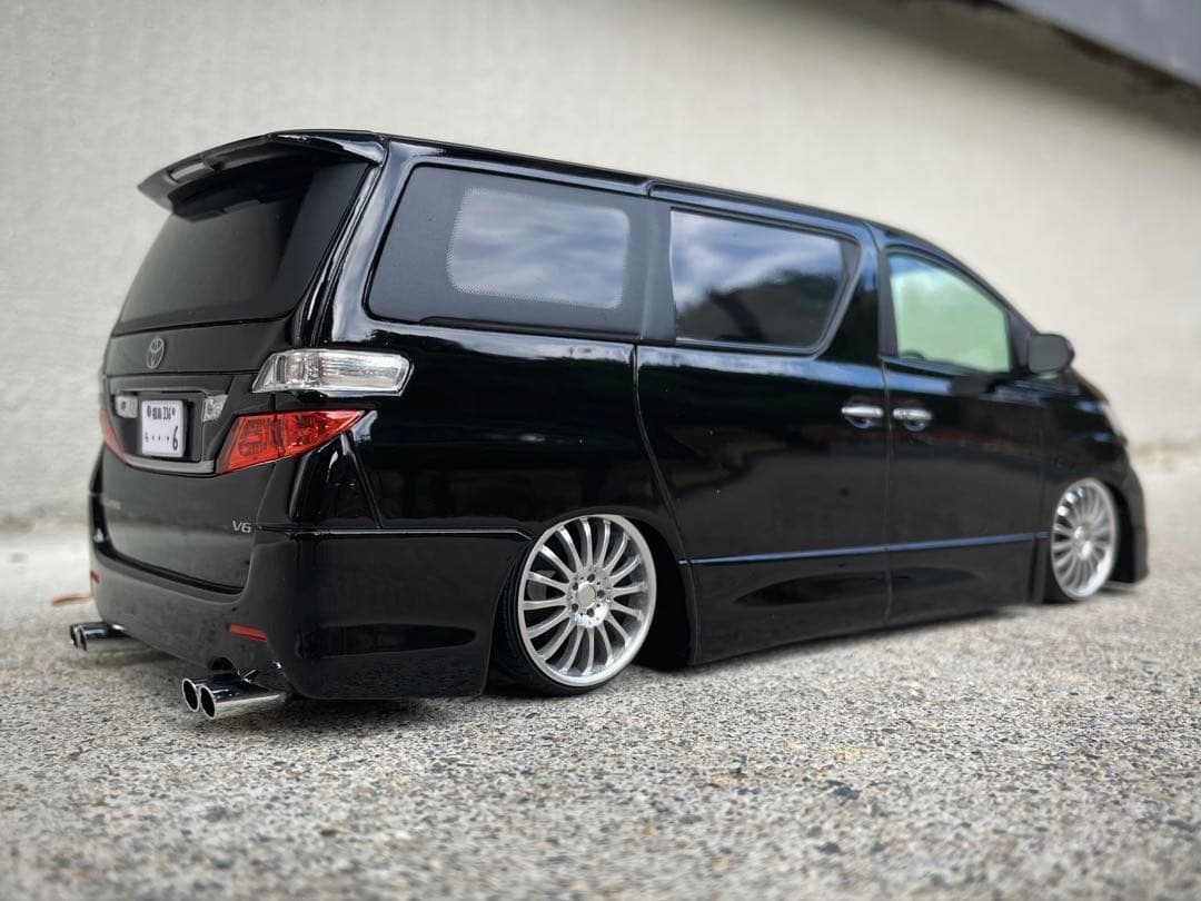 カラーサンプル　202ブラック　1/24 20ヴェルファイア　カスタム品