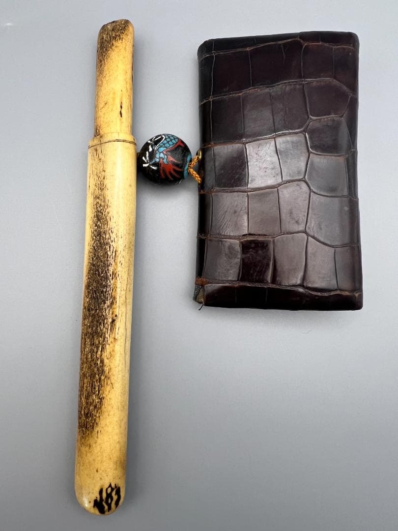 江戸明治時代 獅子図金具 骨製キセル入れ 大玉龍図根〆 銀製キセル