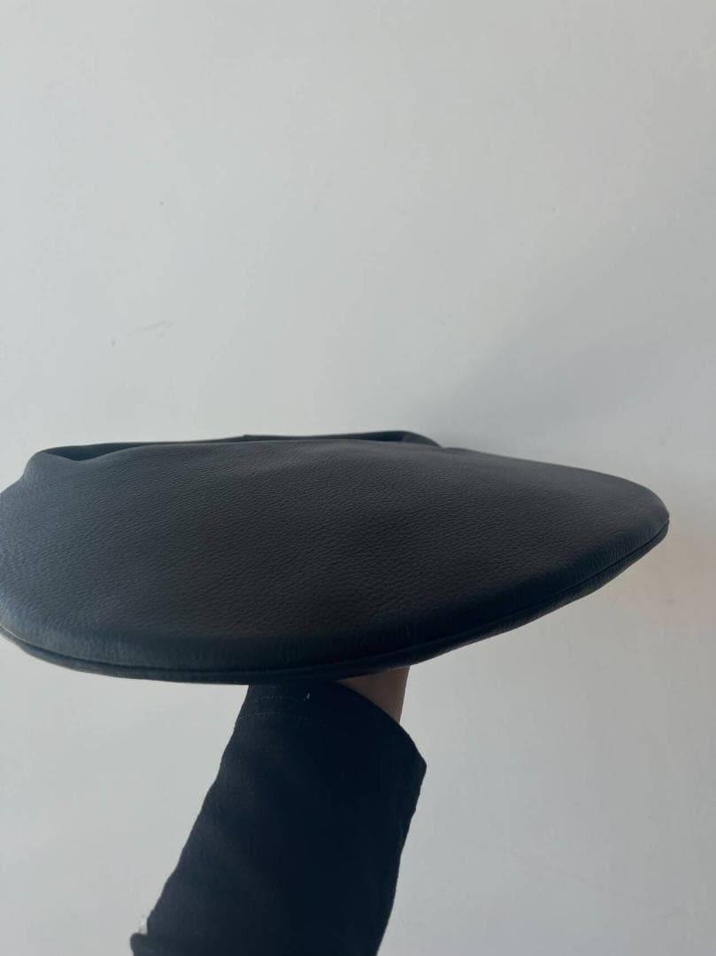 アエタ　ブラック M