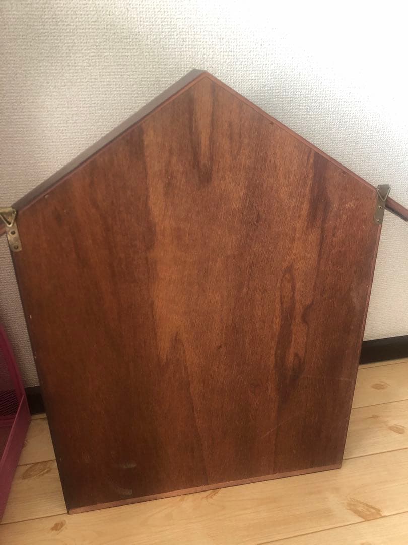 ミニチュアコレクション木製ケース付き、陶器セット 壁掛け、置き