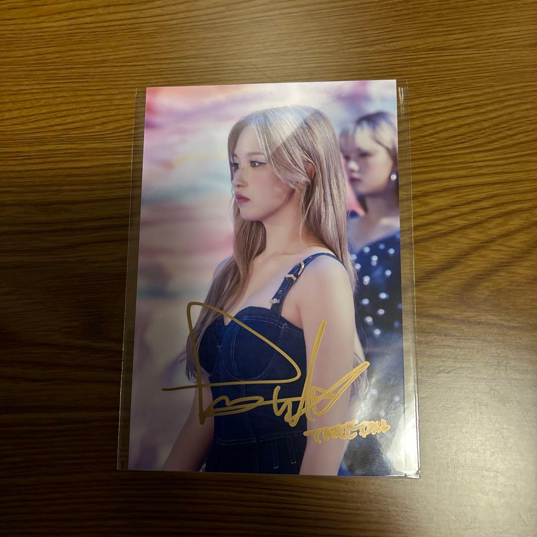 TWICE ミナ 直筆 サイン 写真 - メルカリ
