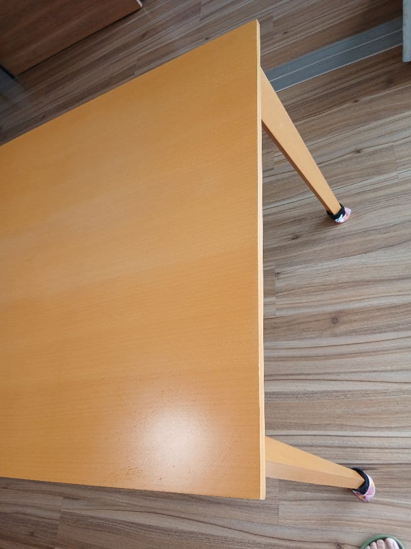 IDC大塚家具アクシス2天然木ダイニングテーブル