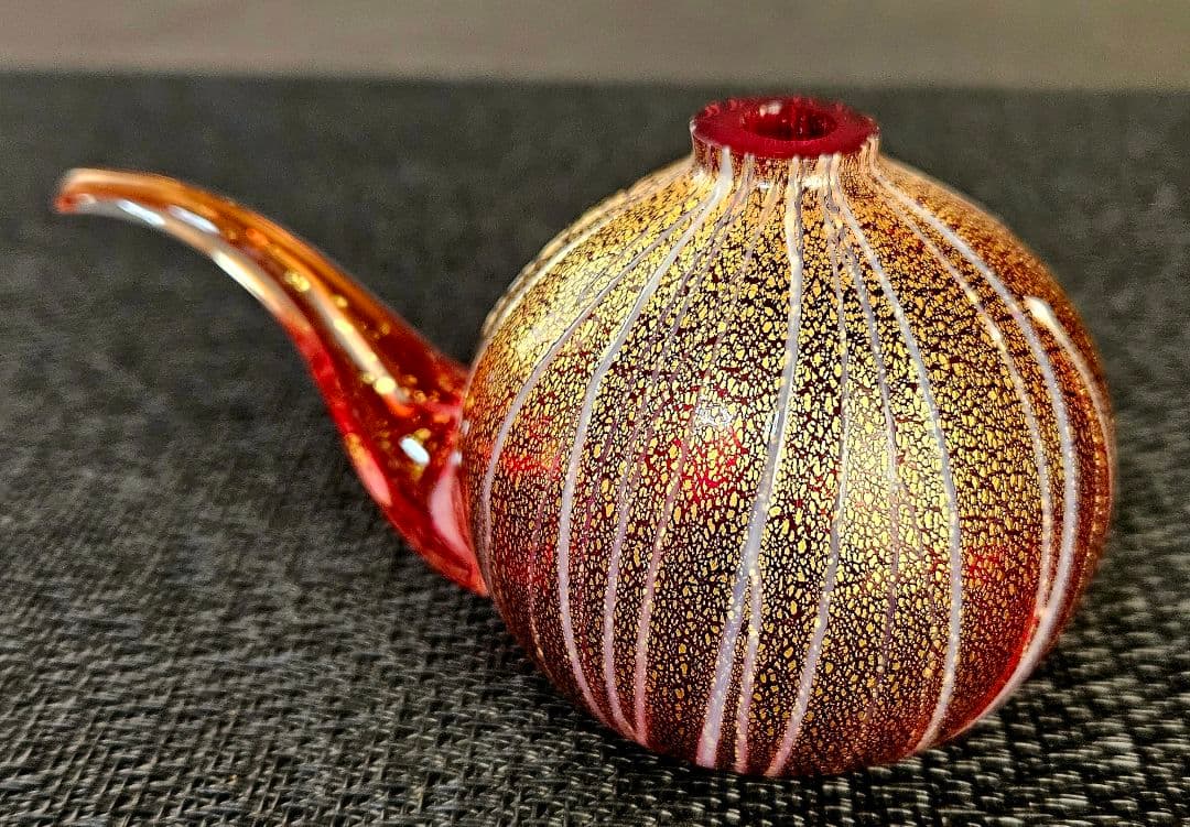 ヨーロッパアンティーク 赤被せ 金彩 縦縞模様 チロリ 水滴 オブジェ