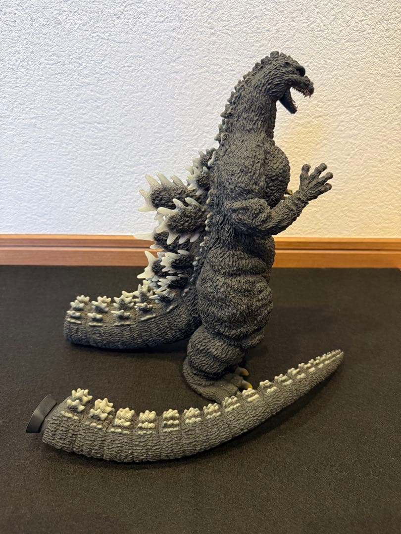 東宝30cmシリーズ ゴジラ1991 網走激闘 少年リック限定版 - メルカリ