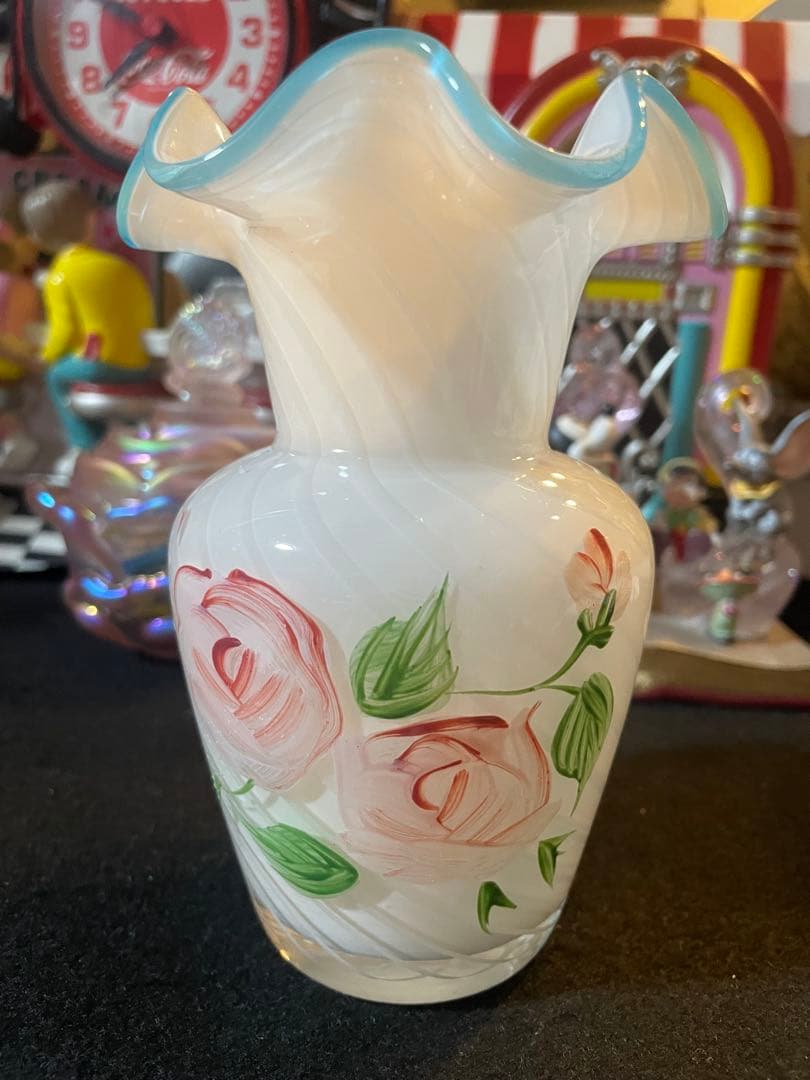 ヴィンテージ フェントン オパールセント ラッフル フラワーベース