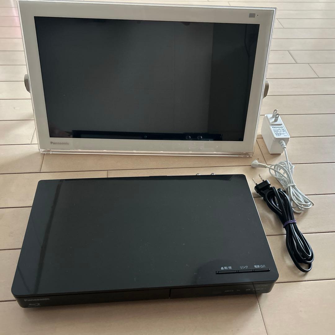 Panasonic UN TD6S ポータブルDVDプレーヤー モニター充電不可