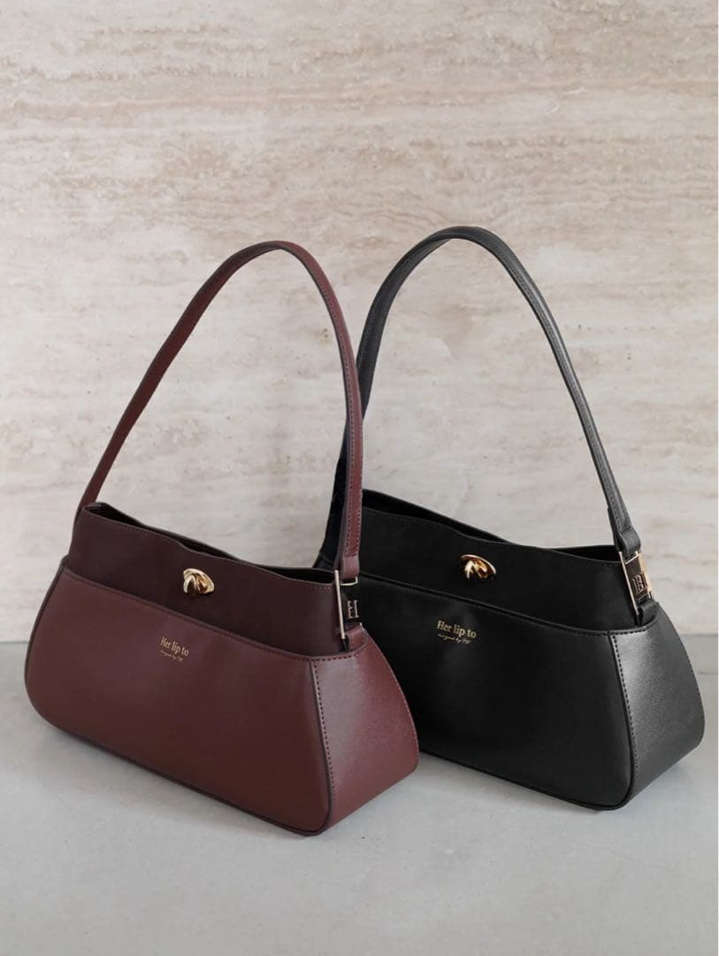 ◉新品半額❗️❗️herlipto Modern Muse Baguette Bag - メルカリ