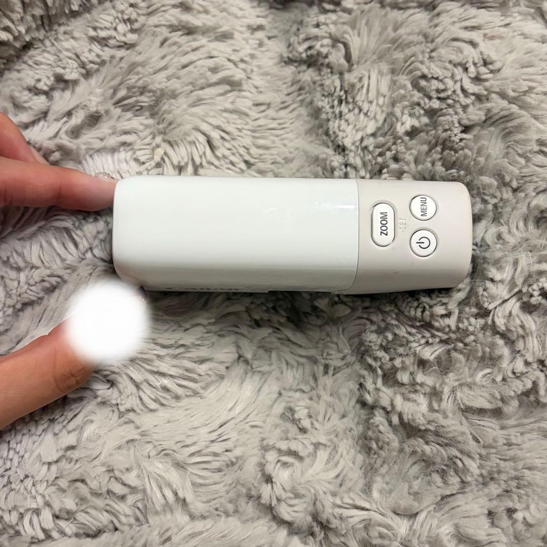 ビデオカメラ Canon power shot zoom