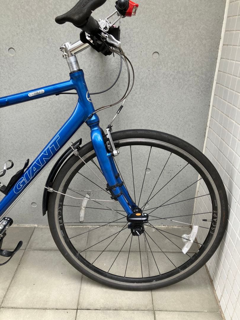 【東京都大田区周辺での受渡希望】クロスバイク ESCAPE R3 即乗り可能