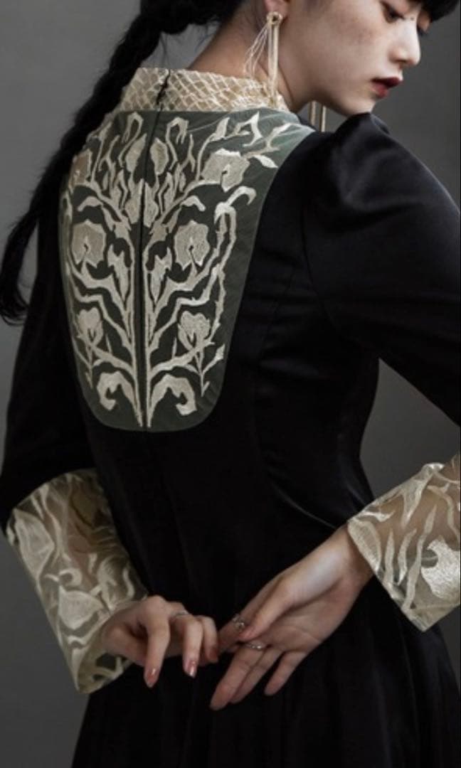 etoll バック刺繍フレアドレス パーティー オケージョン 結婚式 M