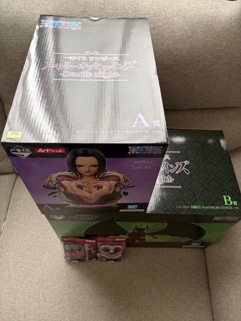 メモリーオブヒロインズ A賞ボア・ハンコックアートスケール B賞ニコ・ロビン