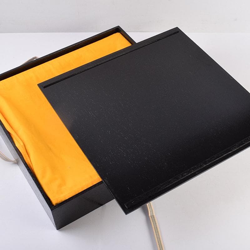 茶道具　塗師　宗勝作　真塗　菊桐四君子蒔絵　炉縁　共箱　V　8398A