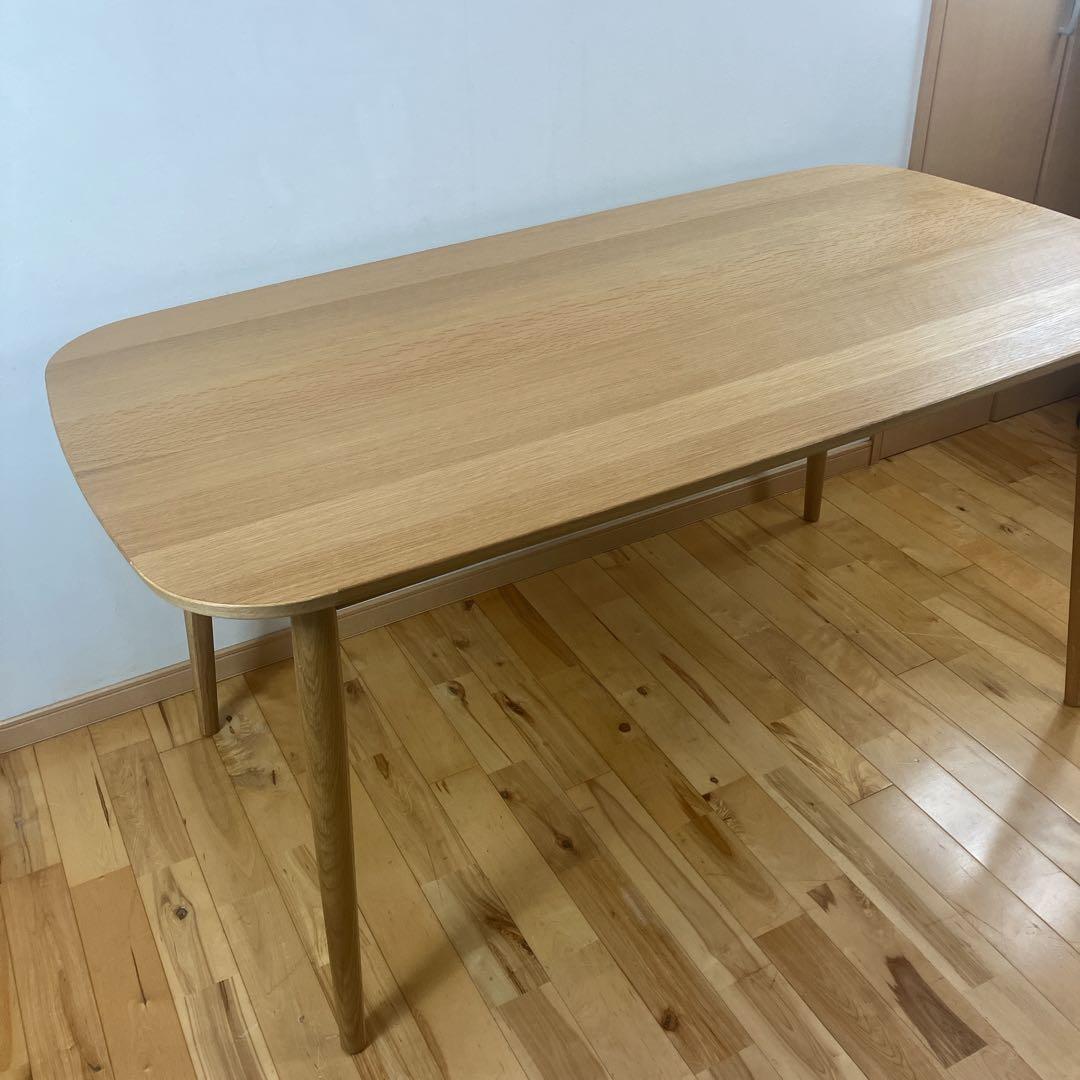 美品　廃盤　無印良品　オーク材　丸脚　ダイニングテーブル　幅150㎝