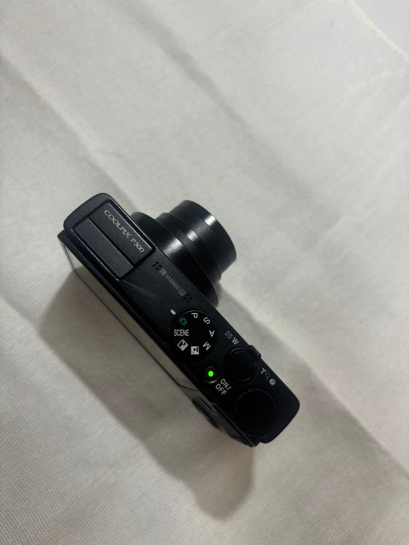 Nikon ニコン COOLPIX P300 ジャンク 液晶画面 黄ばみあり - メルカリ