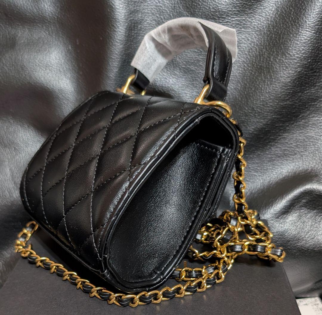 CHANEL ブラックキルティングバッグ❦ミニマトラッセ
