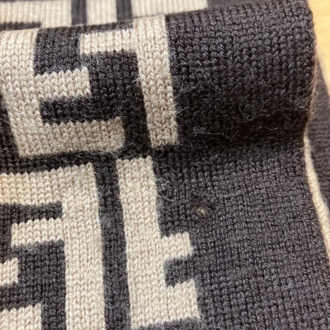 FENDIリバーシブル ユニセックス マフラーストール