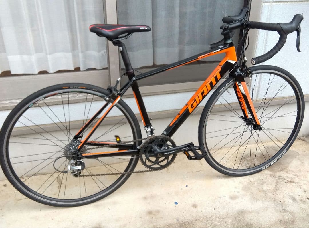 【整備済み】GIANT ロードバイク　DEFY　16段変速