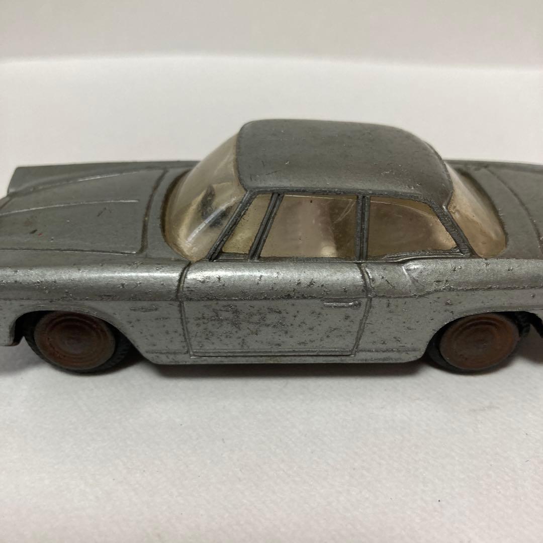 モデルペットNo.15プリンス スカイラインスポーツミニカー