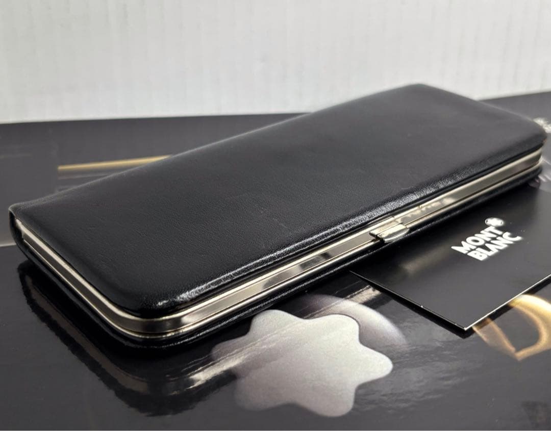 ⭐️レアで貴重なかなり稀少なヴィンテージCLASSICペンポーチ3本差⭐️モンブラン