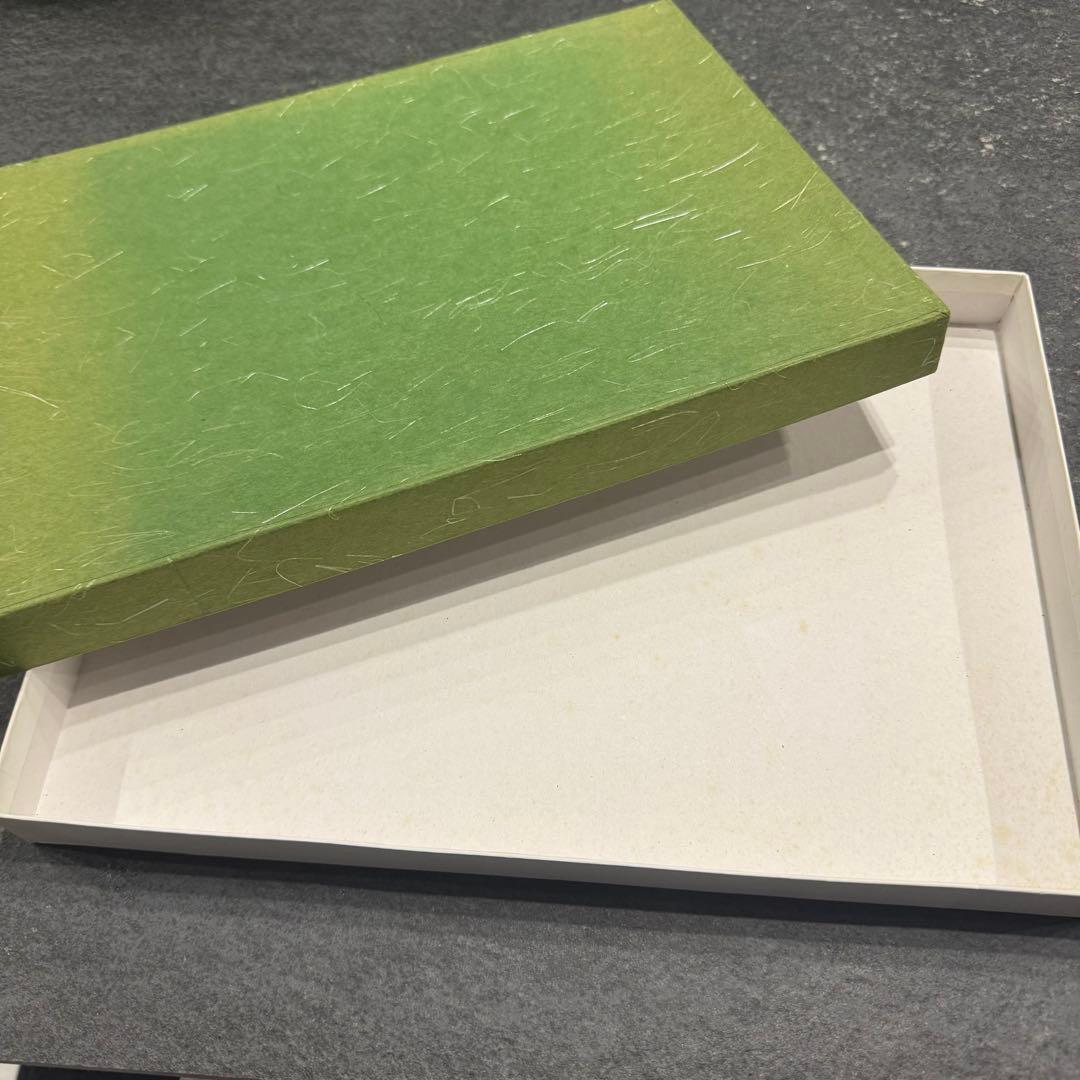 【新品未使用箱説明書付き】軽井沢彫 大阪屋家具店 楕円形 桜彫刻 33cm木製