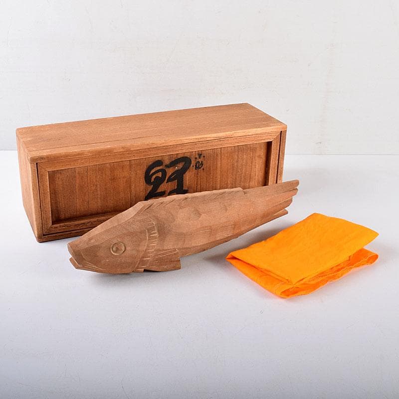 井波彫刻 人間国宝 横山一夢作 木彫 鯉 共箱 C 8156 - メルカリ