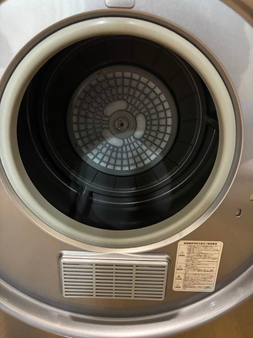 ESTILO かなり美品 電気乾燥機 近隣は手渡し可能