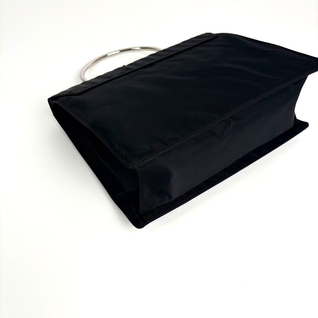 美品 PRADA プラダ メタルハンドル ハンドバッグ ナイロン ブラック