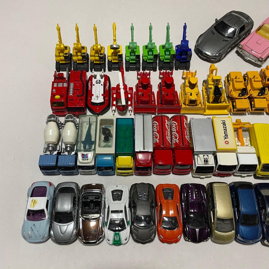 トミカまとめ売り　工事車両　消防車両　おまけ付き