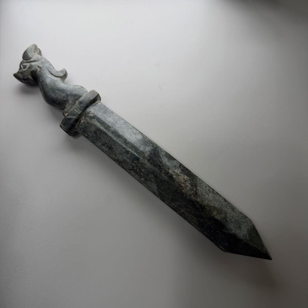 隕石 剣 24cm 磁石反応 180g - メルカリ